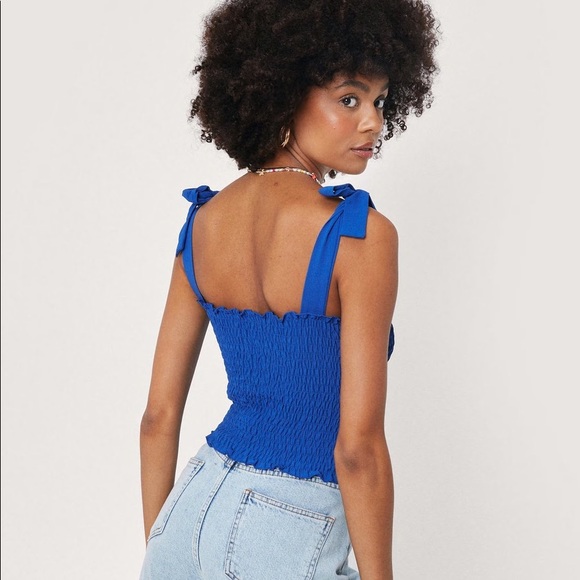 Nasty Gal Shirred Tie Strap Crop Top - Picture 4 of 4